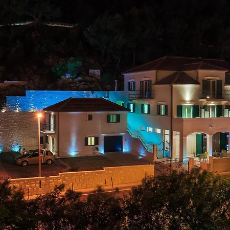 Apartman Family-friendly With Swimming Pool Hvar - 22502 *